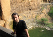 En India. ELLORA