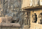 En India. ELLORA