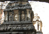 En India. ELLORA
